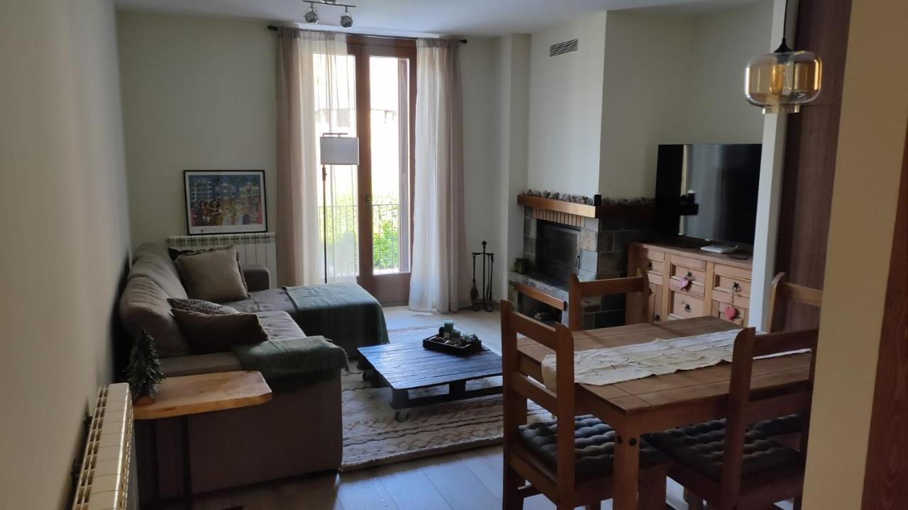 Apartament Ca La Nena Esterri d'Àneu Exteriör bild