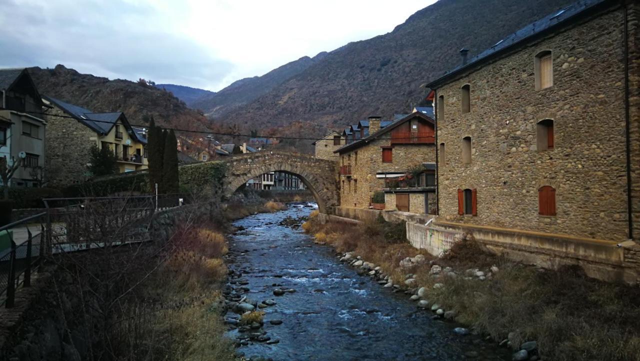 Apartament Ca La Nena Esterri d'Àneu Exteriör bild