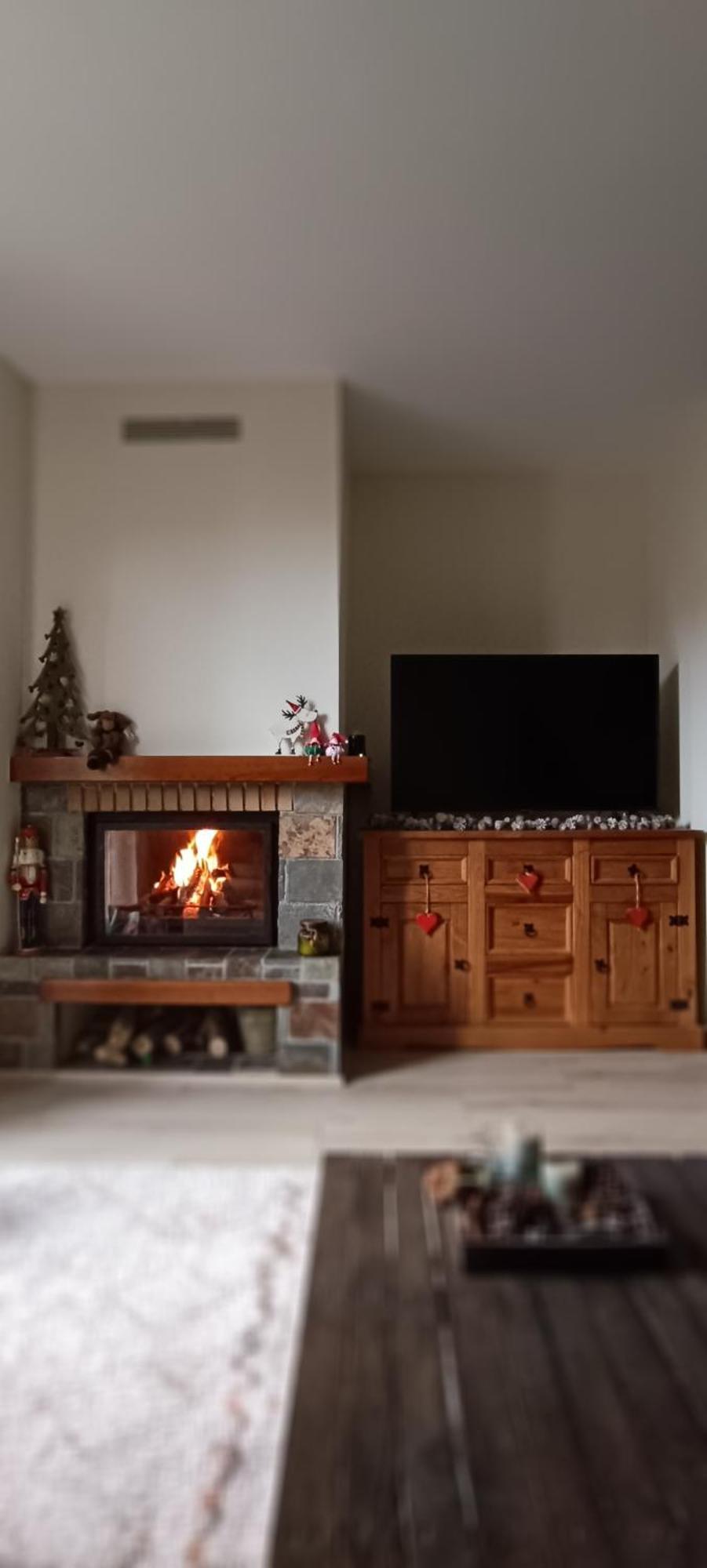 Apartament Ca La Nena Esterri d'Àneu Exteriör bild