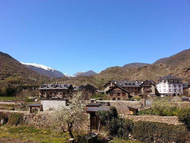 Apartament Ca La Nena Esterri d'Àneu Rum bild
